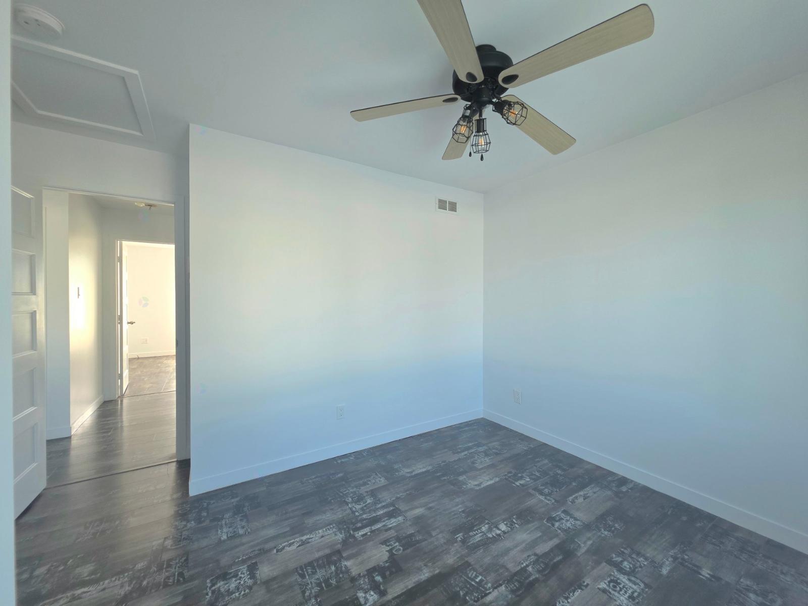 1406 Rue Principale Property Photo 24