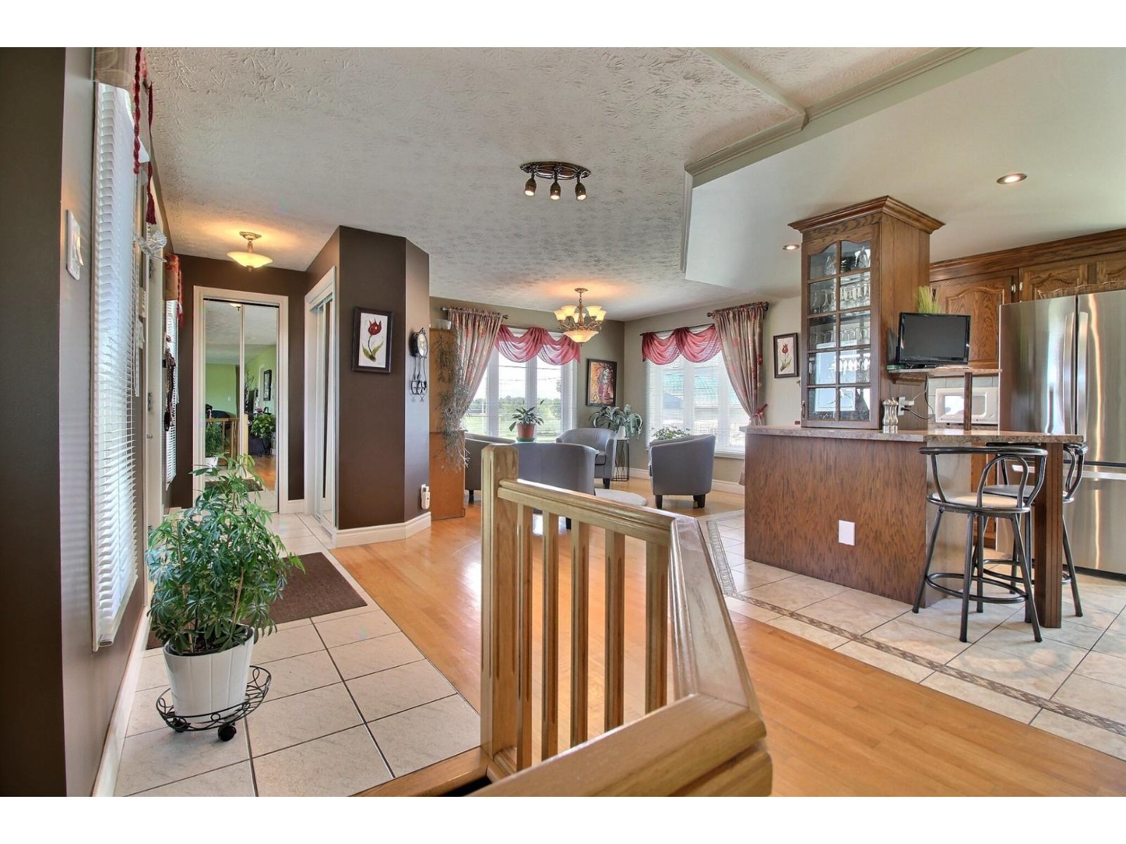 1175 Ch. Des Bouleaux Property Photo 15