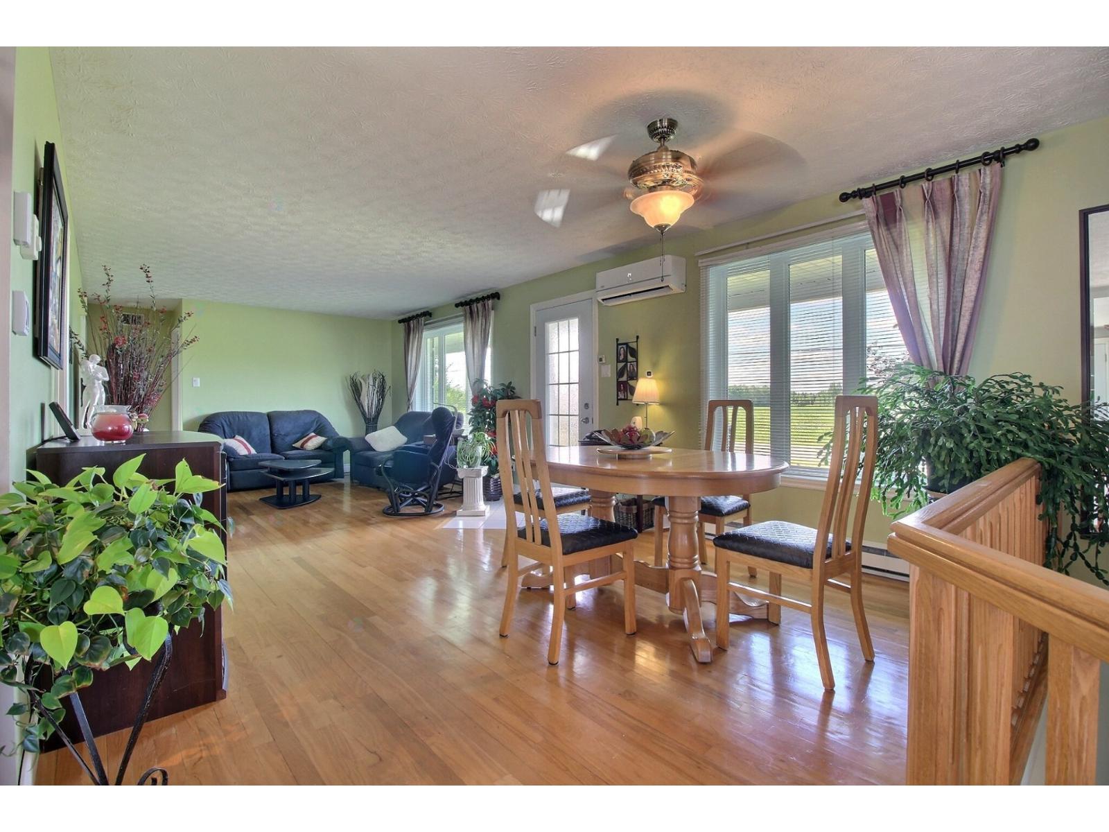 1175 Ch. Des Bouleaux Property Photo 24