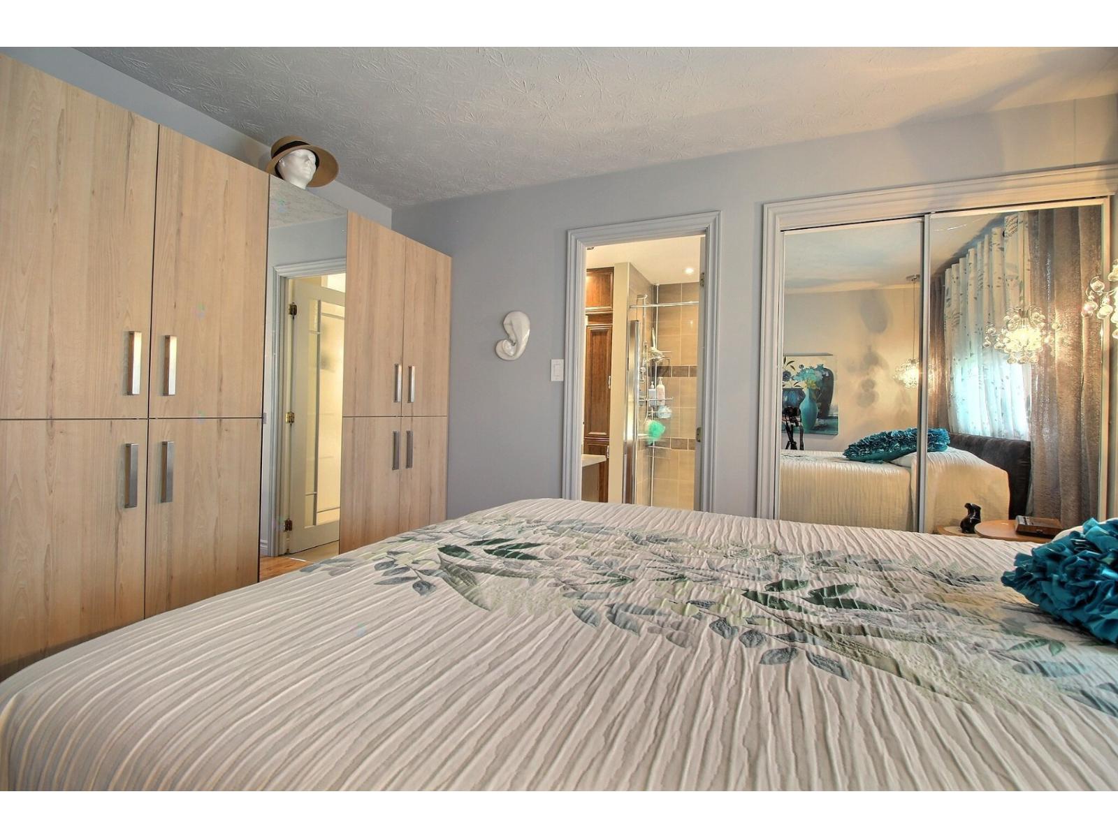 1175 Ch. Des Bouleaux Property Photo 35