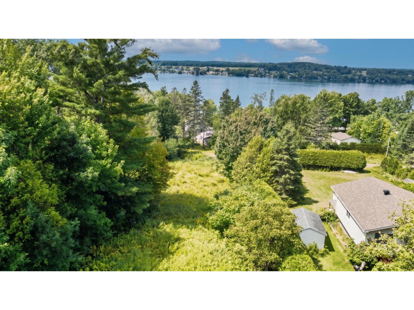30 Rue Des Rossignols Property Photo 1