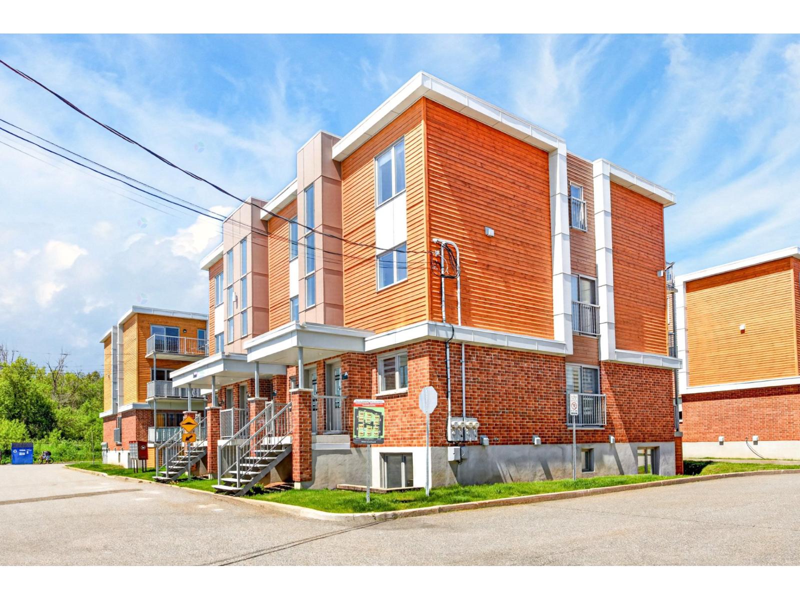 7576 Boul. Wilfrid-hamel, D Property Photo 1