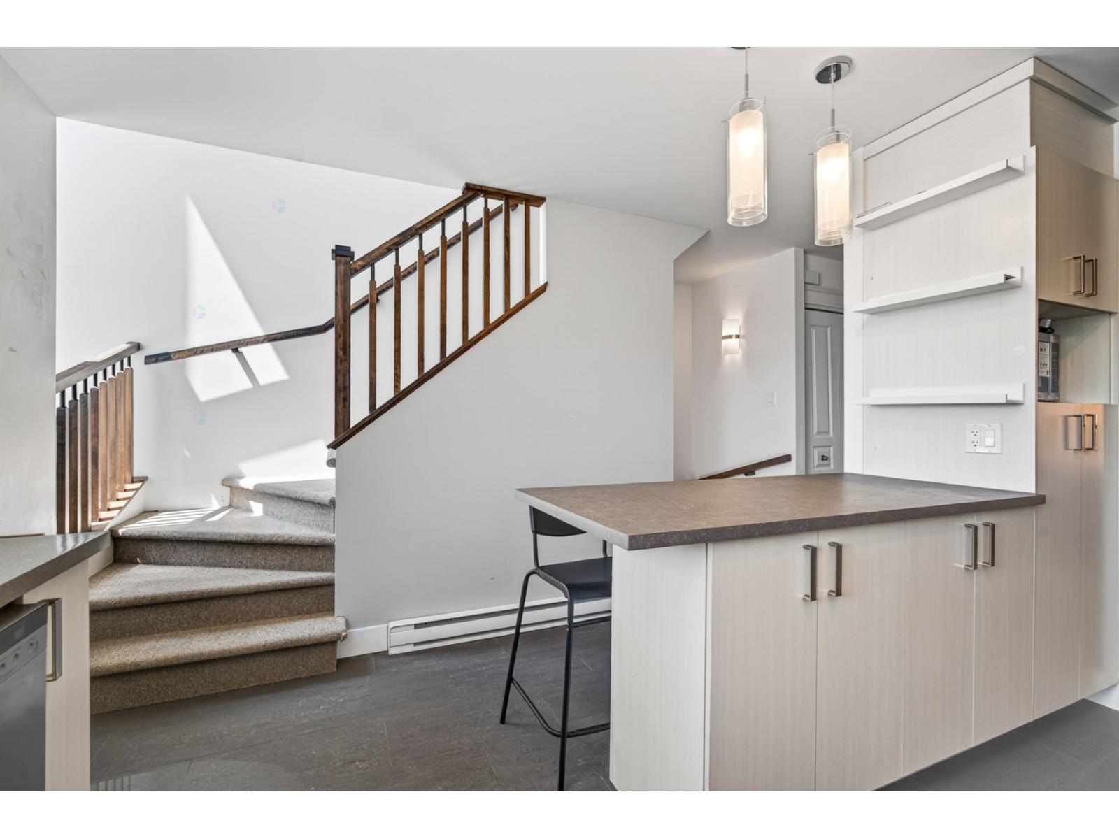 7576 Boul. Wilfrid-hamel, D Property Photo 6
