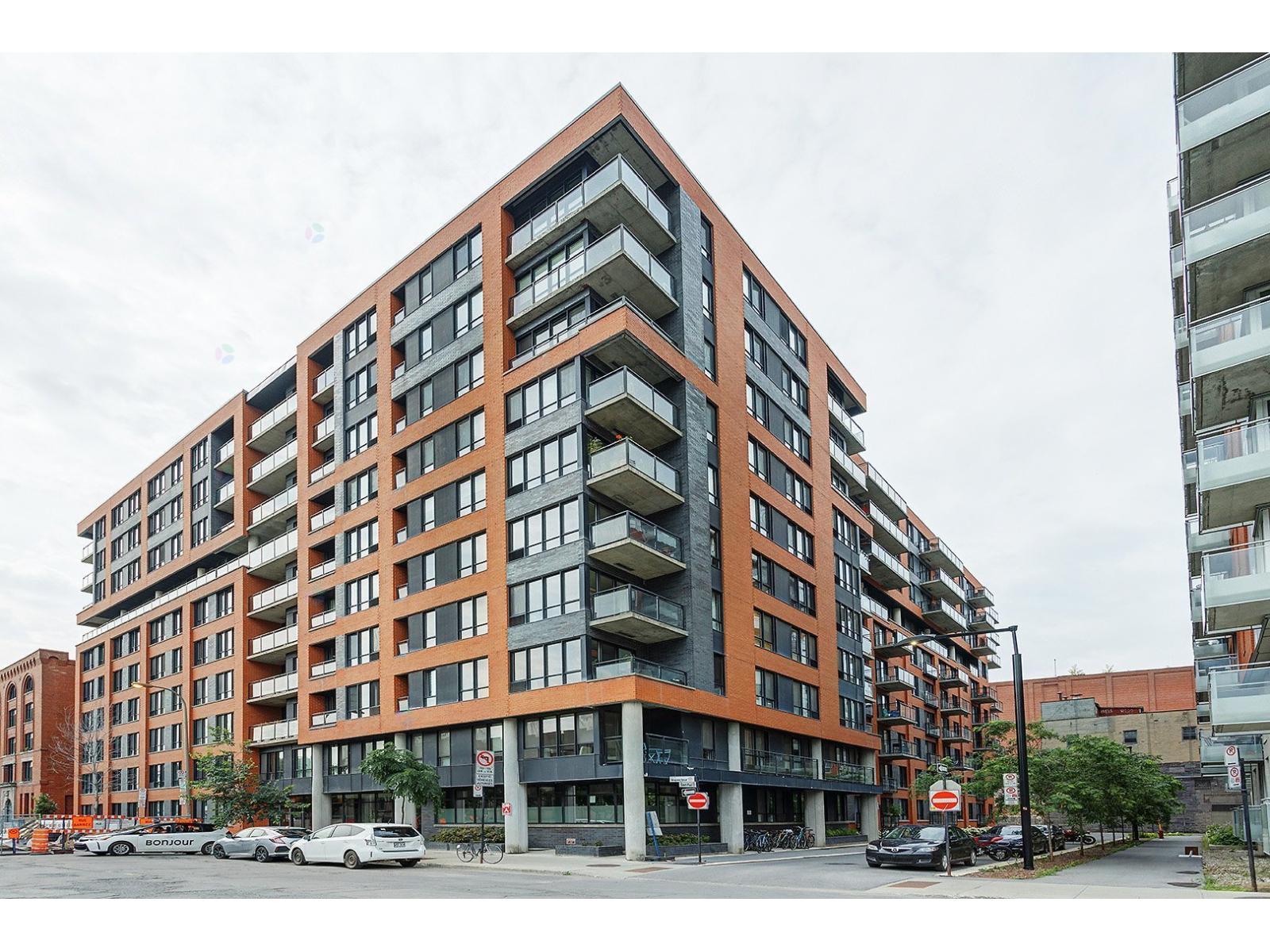 400 Rue De L'inspecteur, #223 Property Photo 1