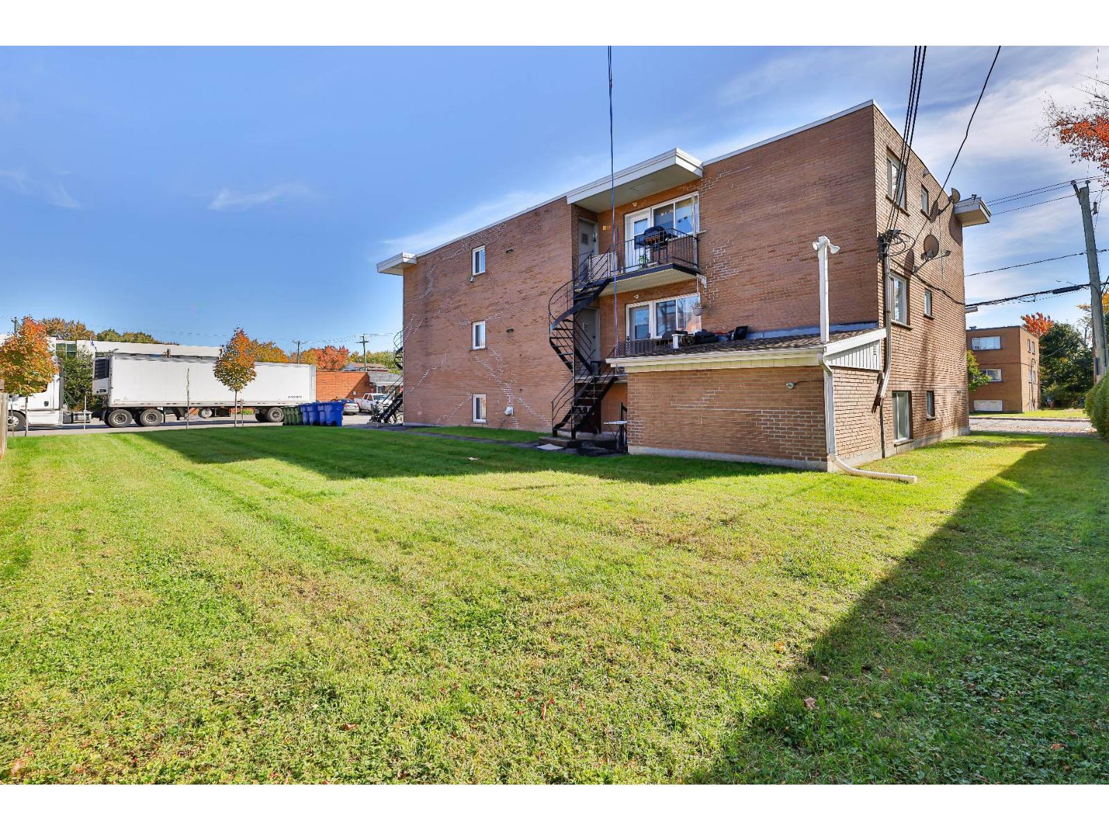 31 Rue St-laurent Property Photo 4