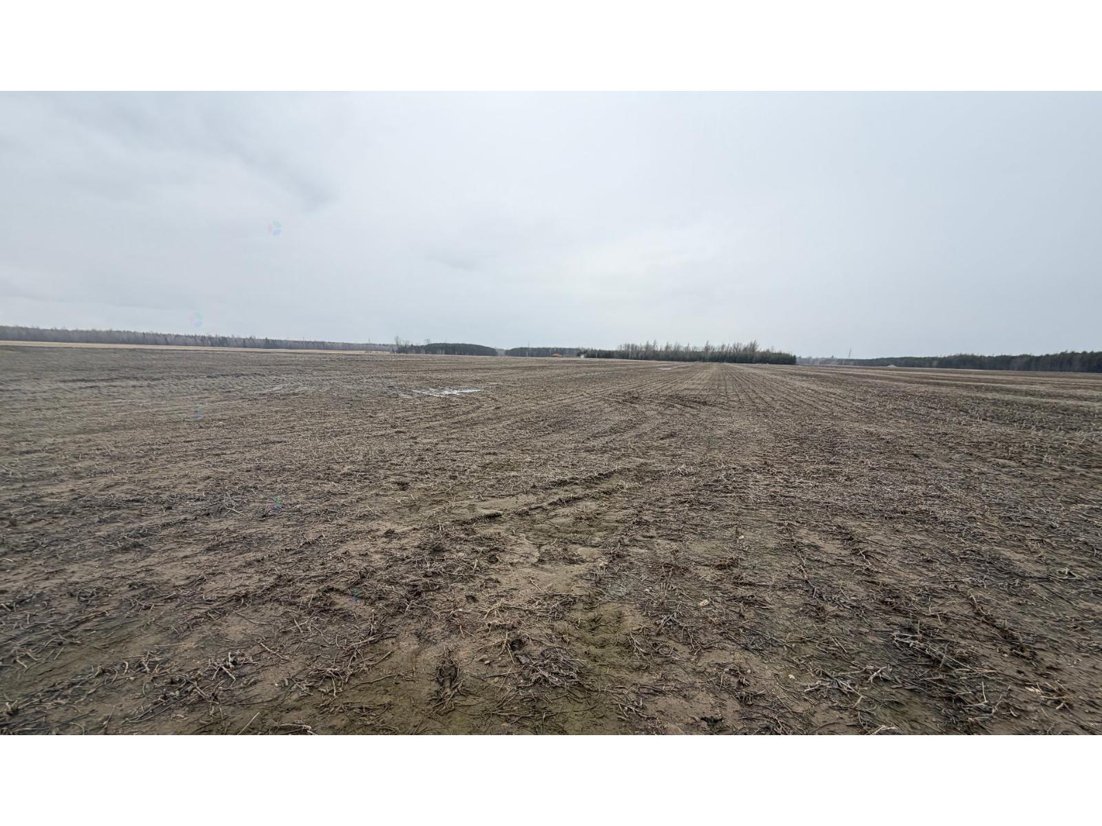 Boul. Du Parc-industriel Property Photo 1
