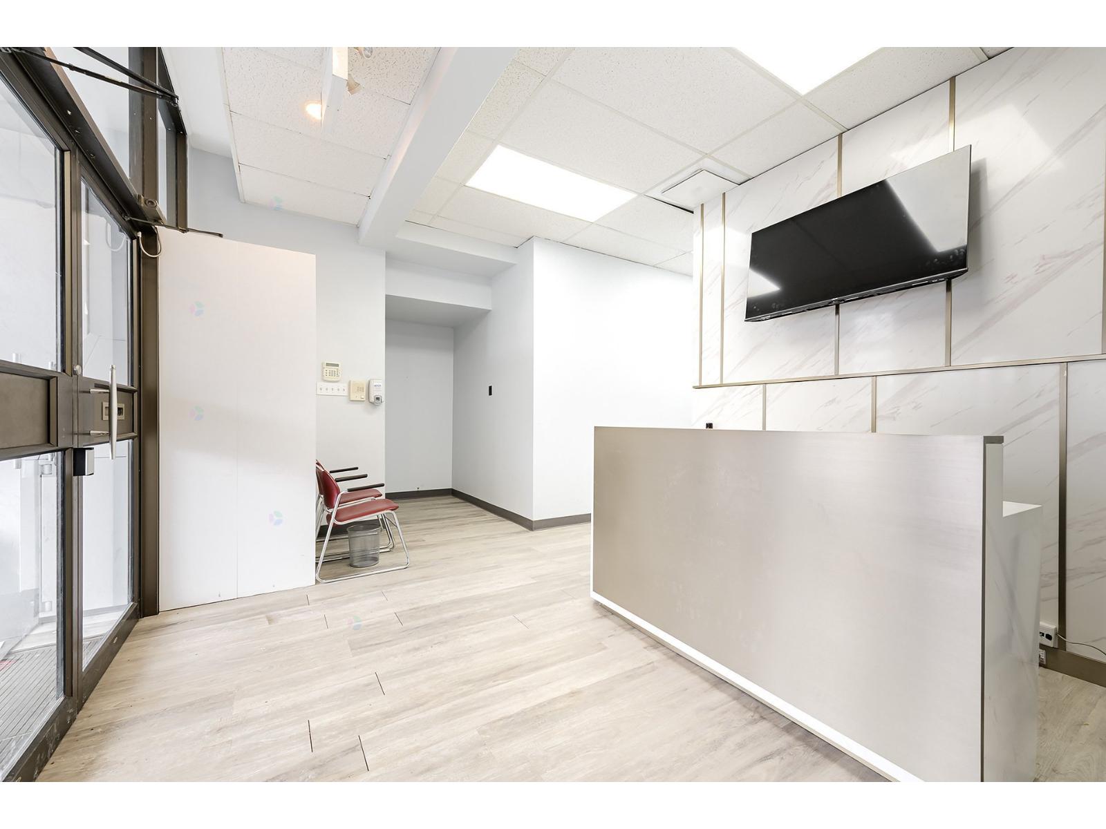 7199 Boul. St-michel Property Photo 2