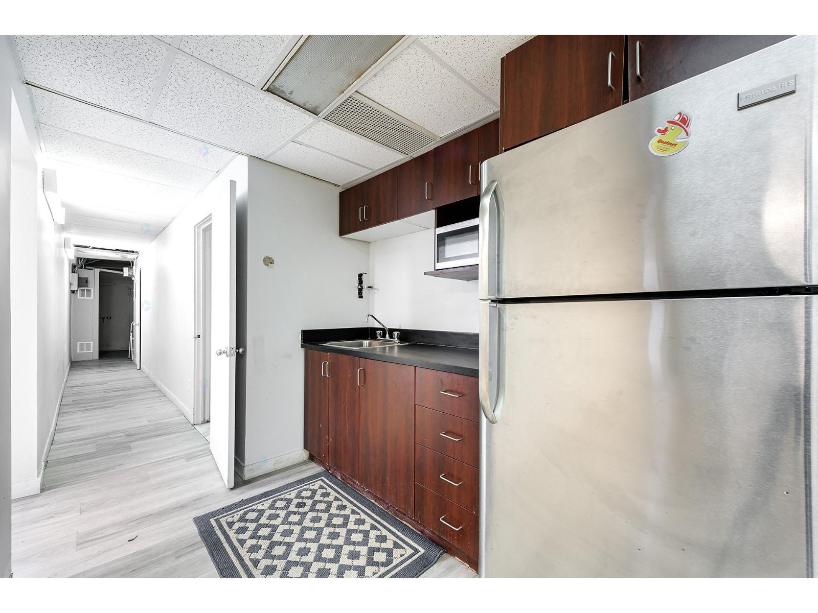 7199 Boul. St-michel Property Photo 11