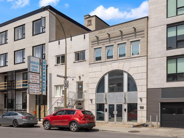 1583 Rue St-hubert Property Photo 1