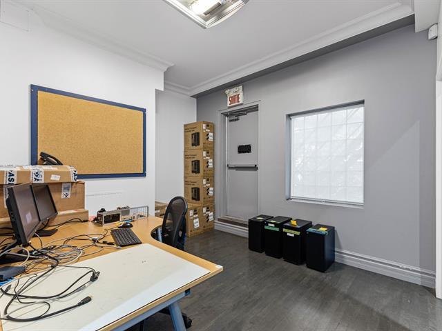 1583 Rue St-hubert Property Photo 5