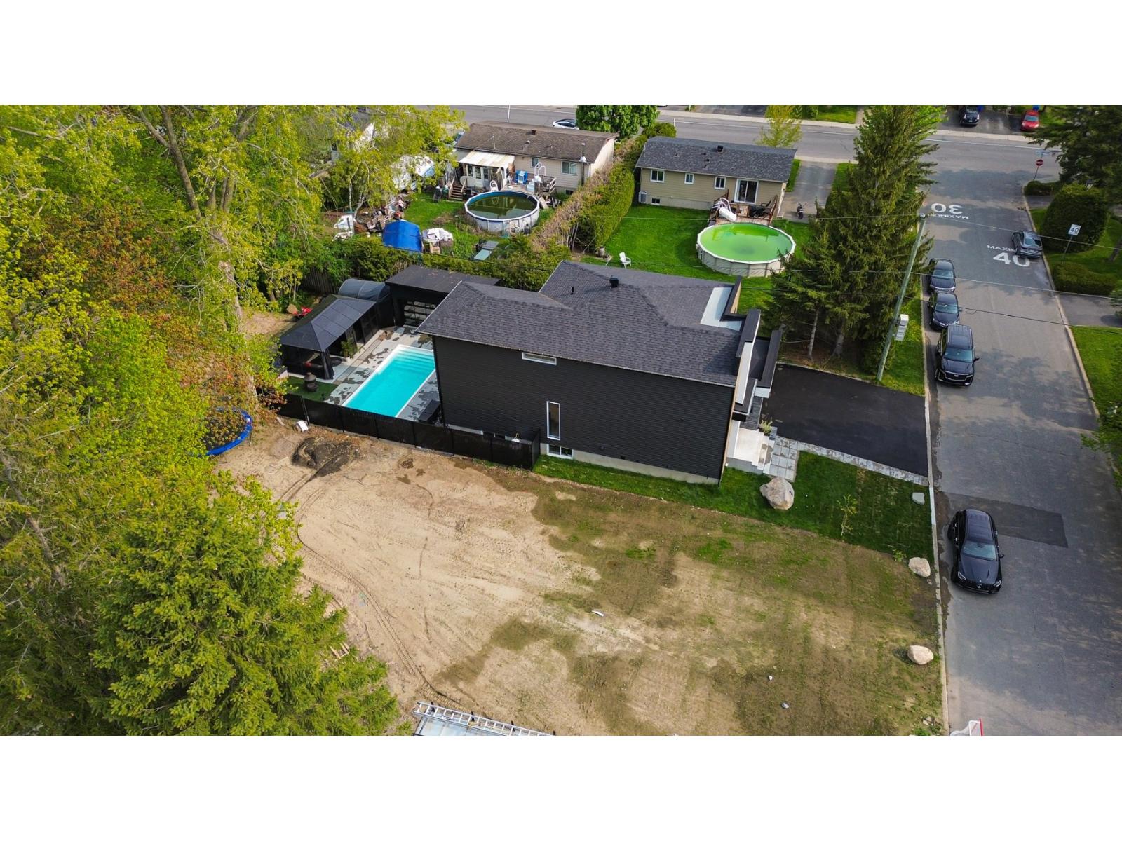 Tsse Fonrouge Property Photo 2