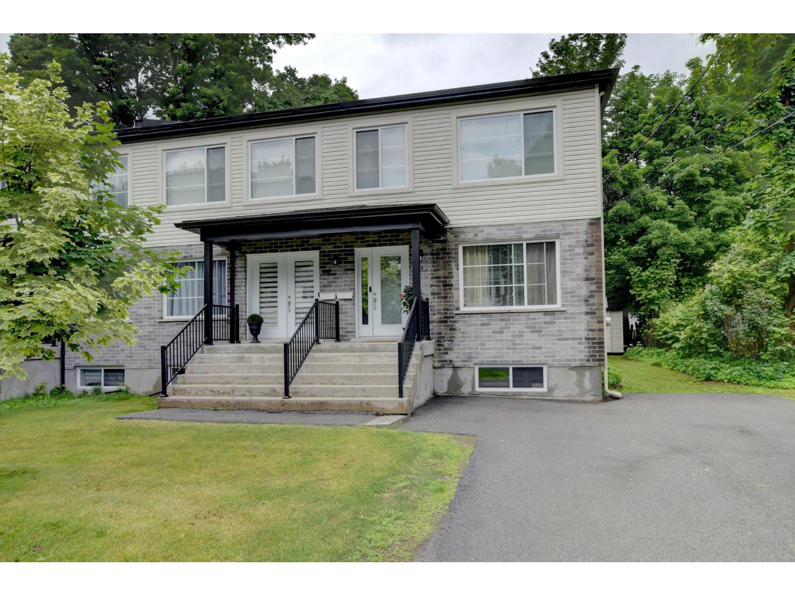 293-295 23e Avenue Property Photo 2