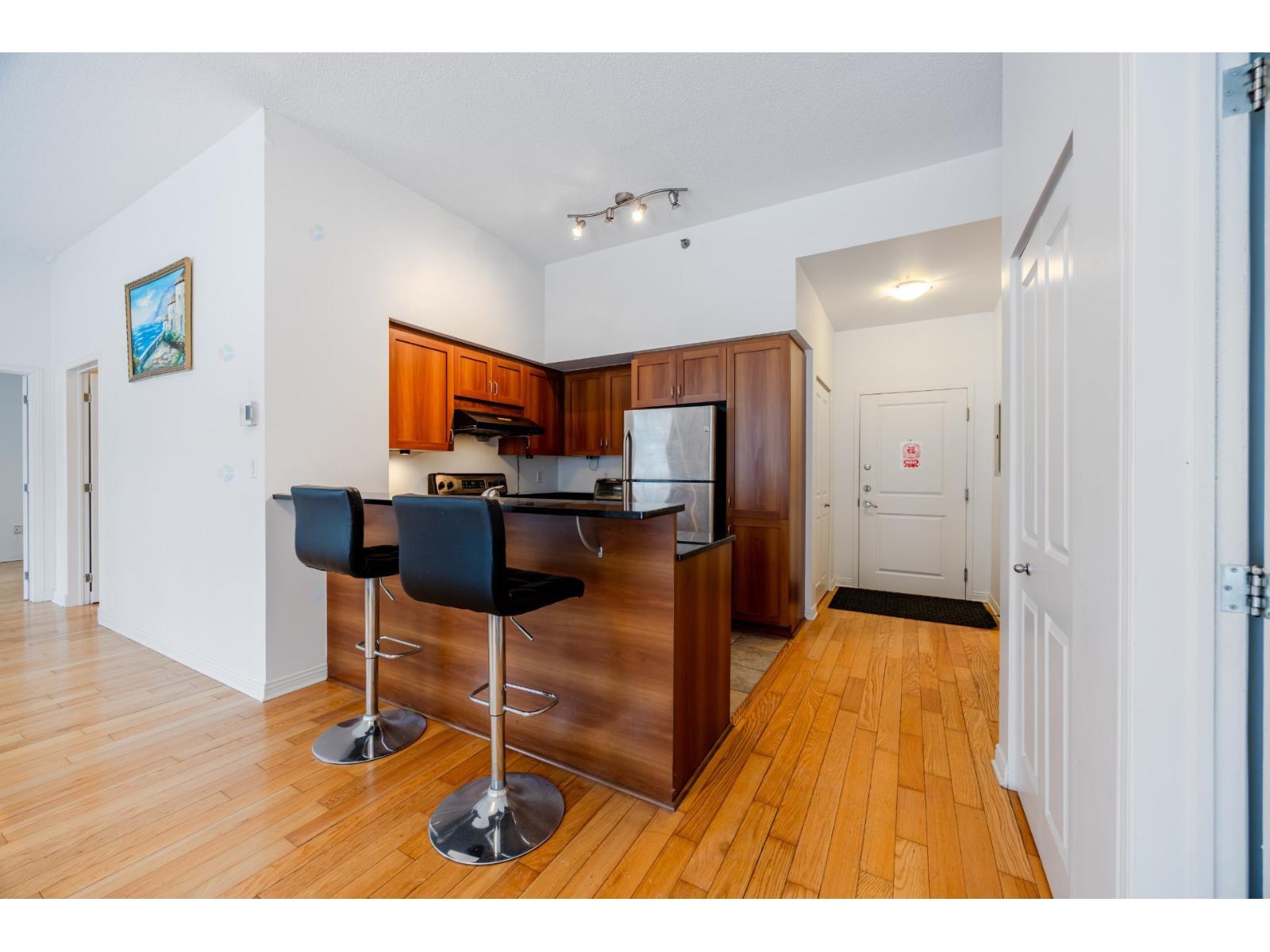 1280 Rue St-jacques, #102 Property Photo 3