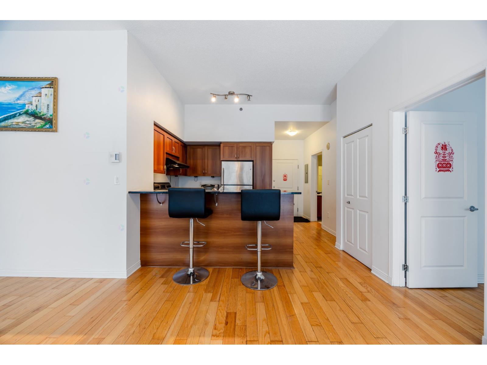 1280 Rue St-jacques, #102 Property Photo 4
