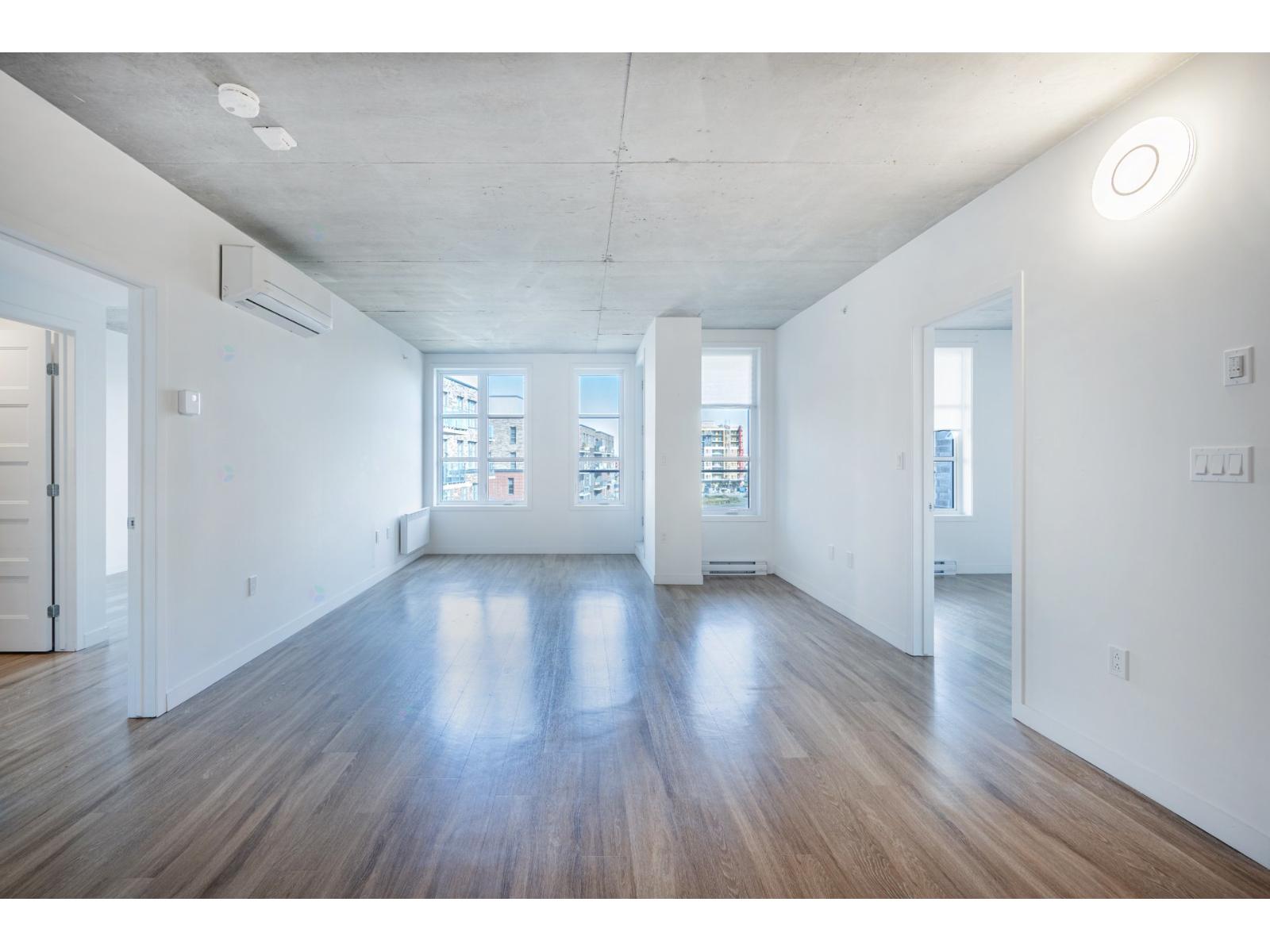 5250 Boul. Henri-Bourassa O., #611 Property Photo 1