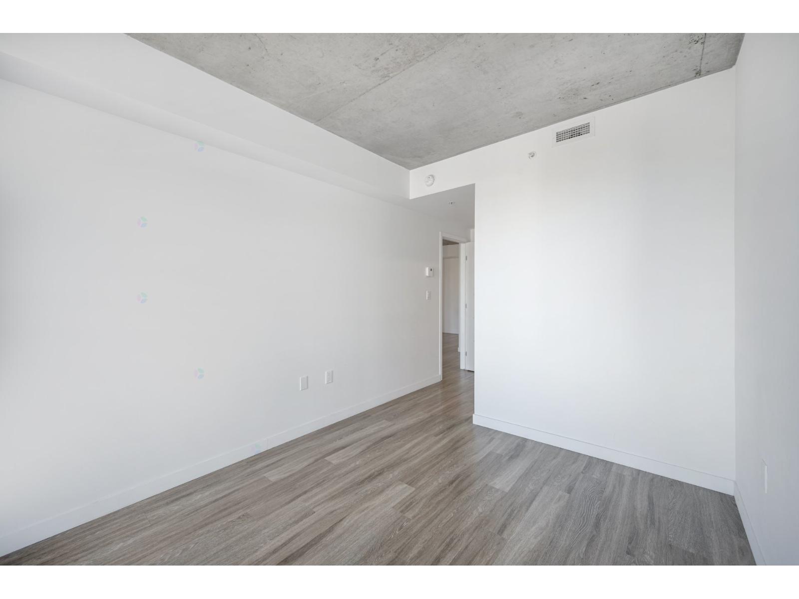 5250 Boul. Henri-bourassa O., #611 Property Photo 16