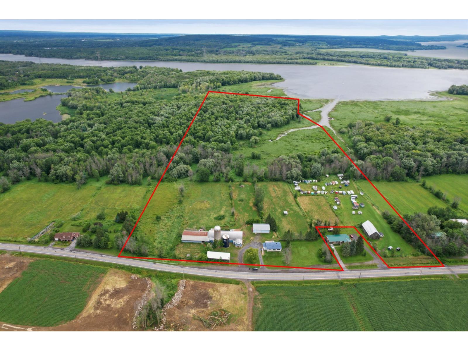 1026z Ch. De La Baie Photo de la propriété 1