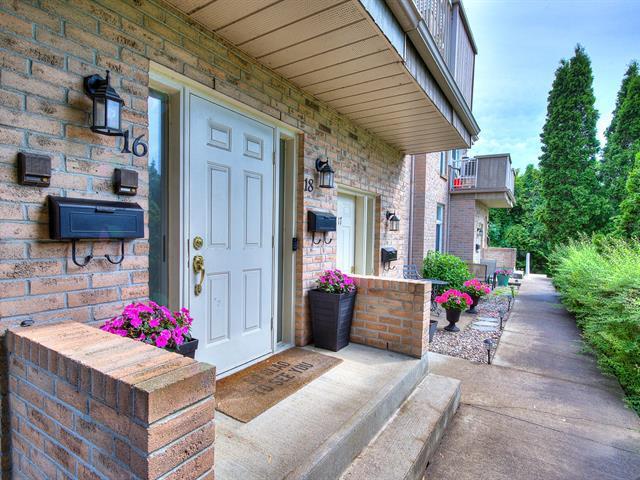 103 Sussex Drive, #16 Property Photo 1