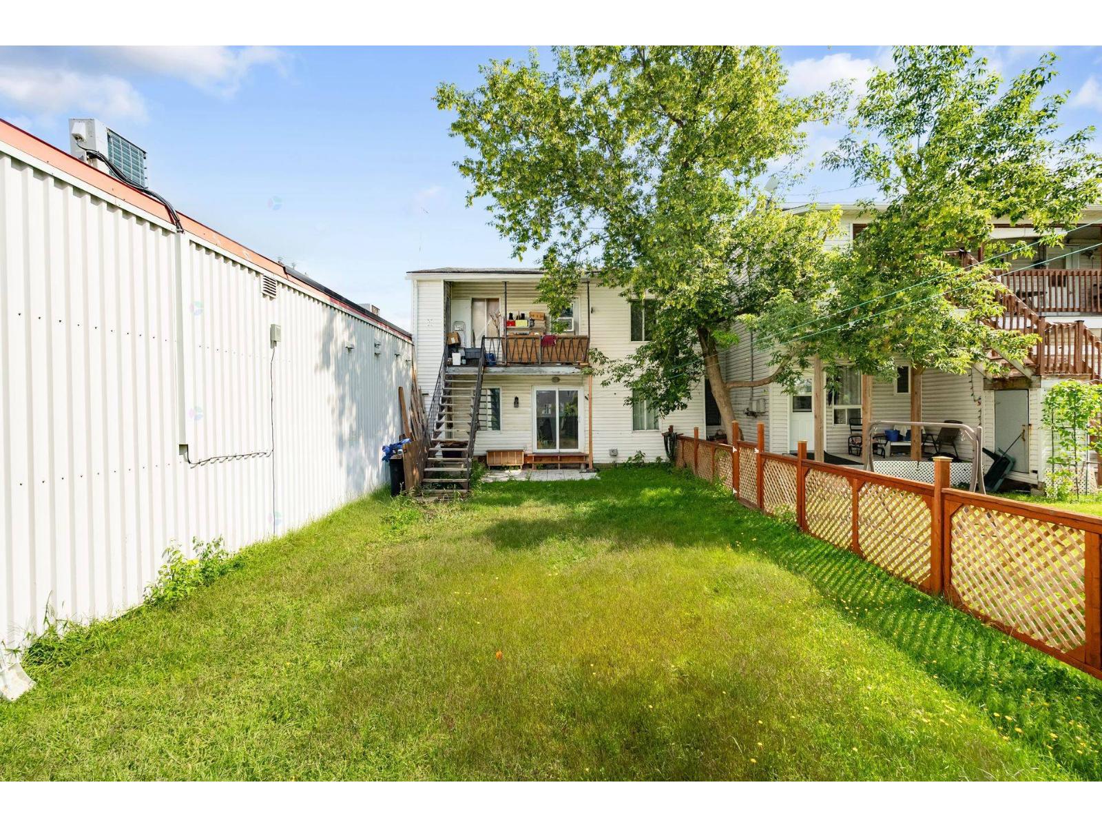 137-139 Rue Beauchemin Property Photo 3