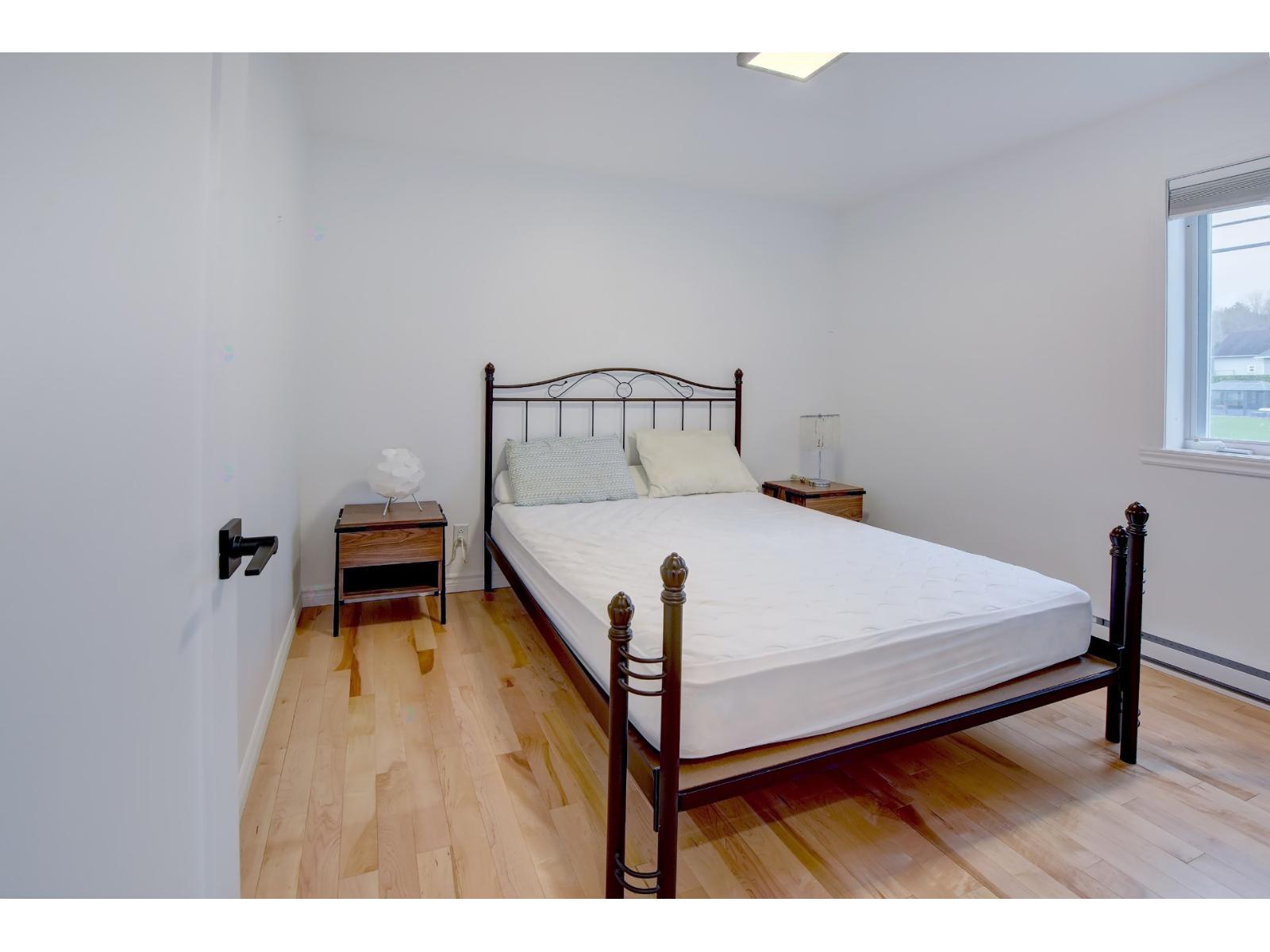 981 Rg St-david Property Photo 33