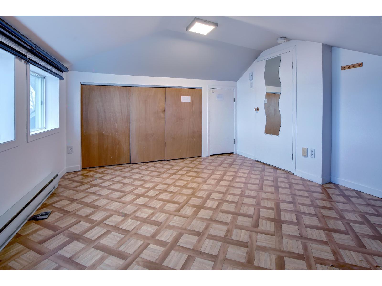 981 Rg St-david Property Photo 38