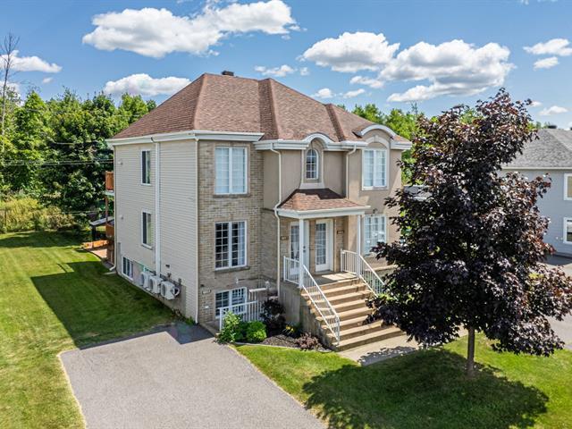 6055-6059 Rue Des Pluviers Property Photo 1