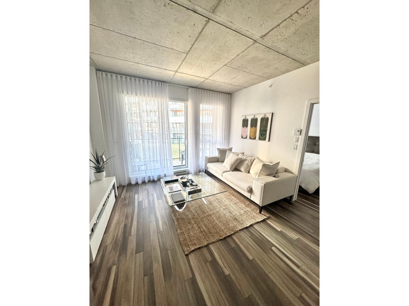 6 Av. Donegani, #201 Property Photo 1