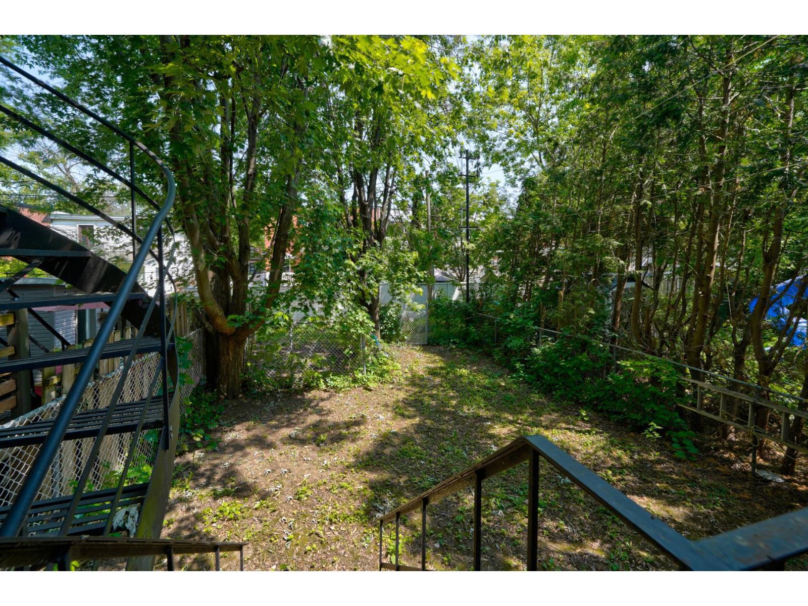 353-355a 3e Avenue Property Photo 27