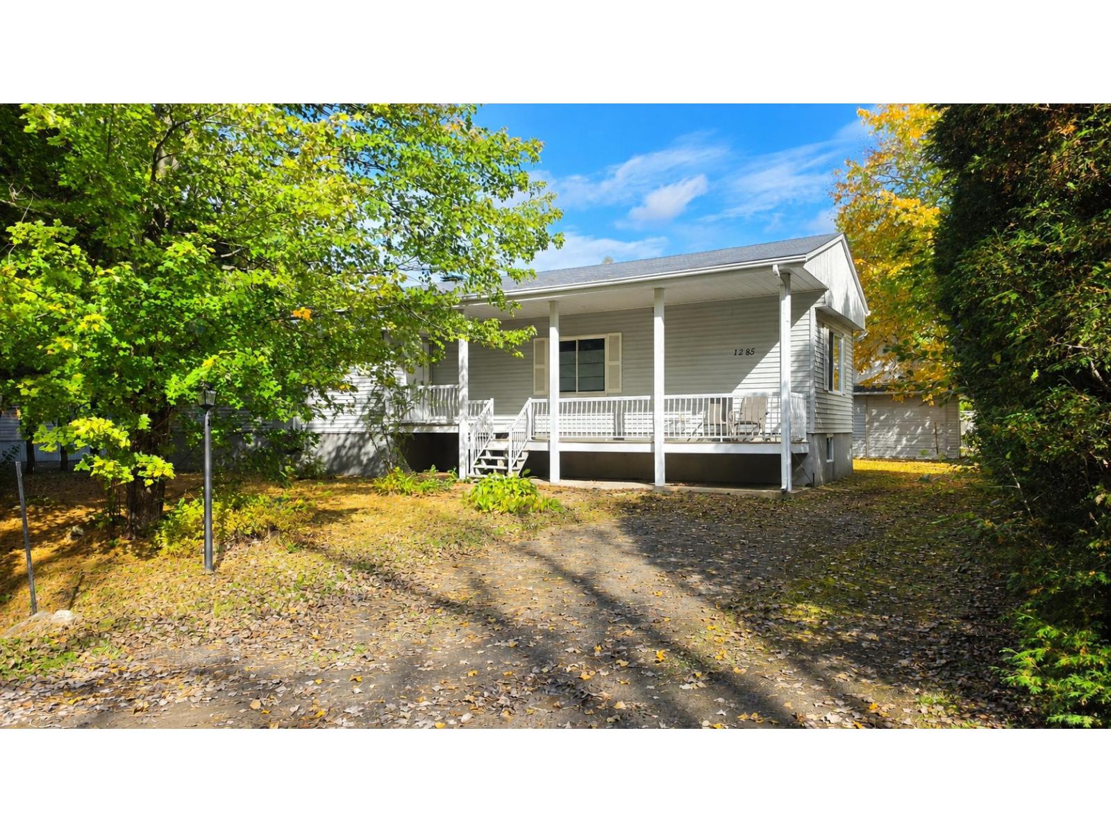 1285 Rue Du Marquis Property Photo 1