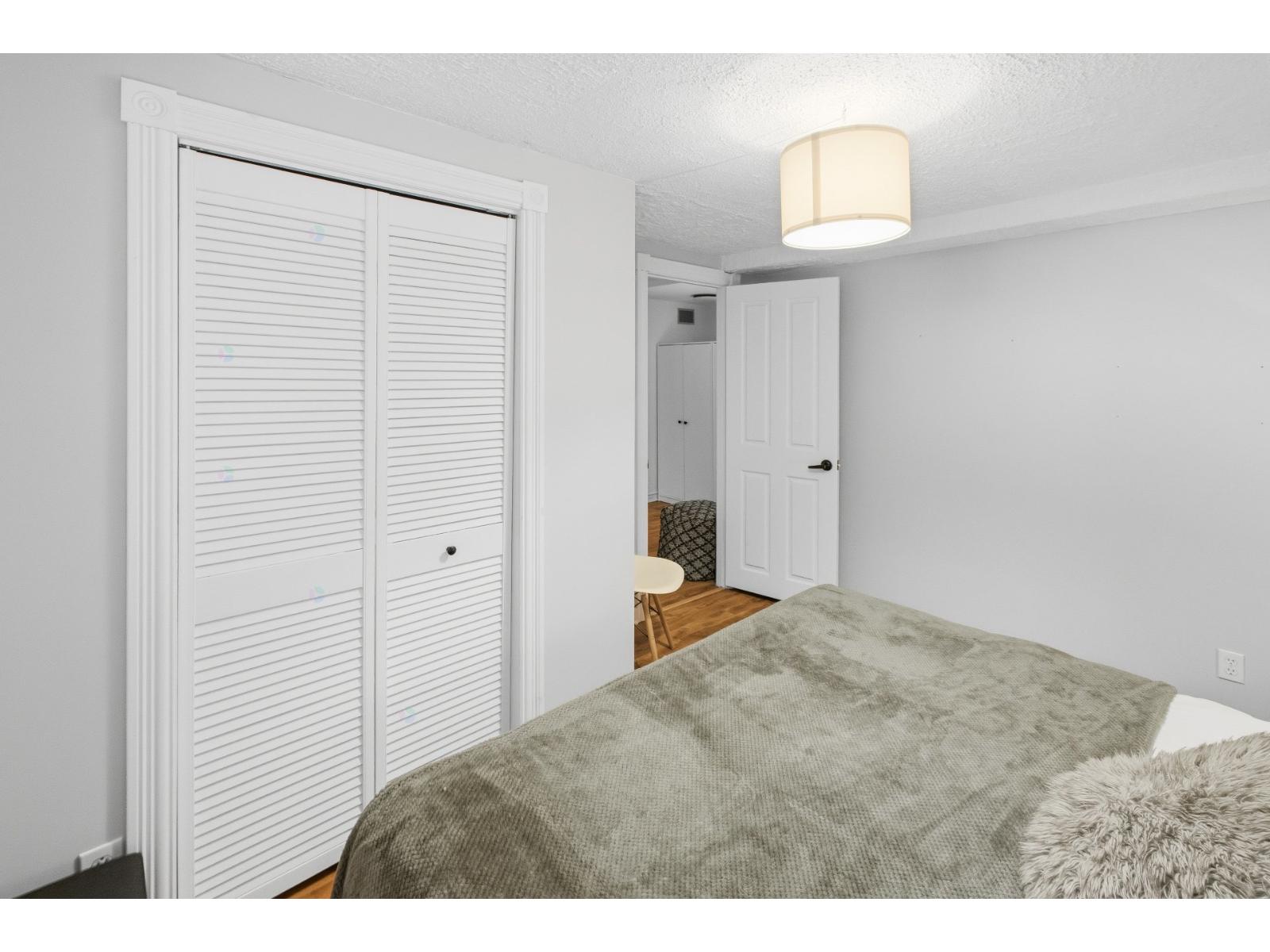 82 Av. Rosa Property Photo 33