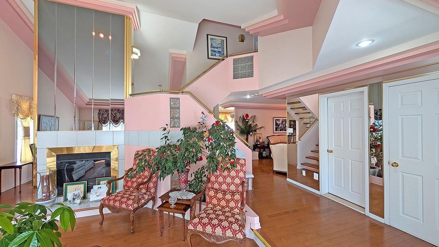 229 Rue Balzac Property Photo 14