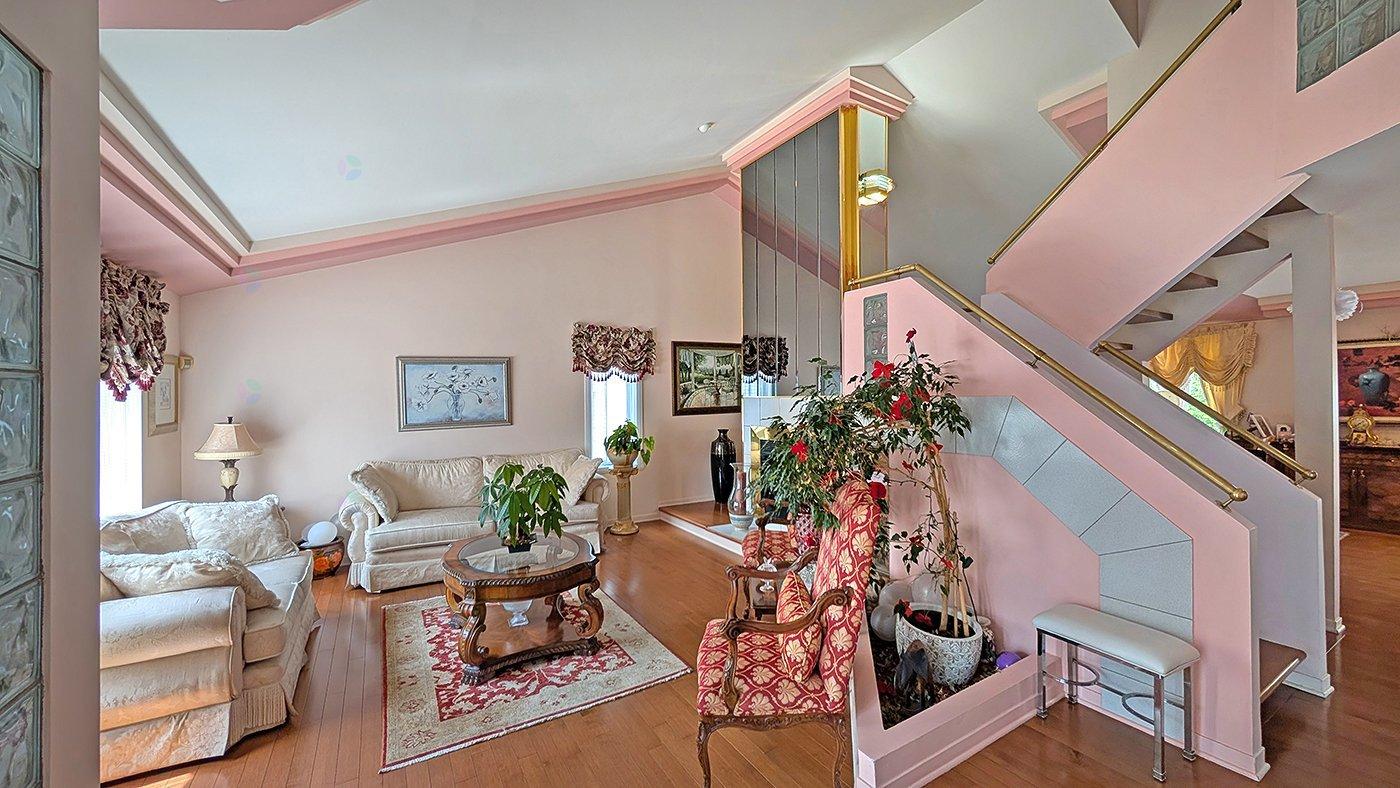 229 Rue Balzac Property Photo 15