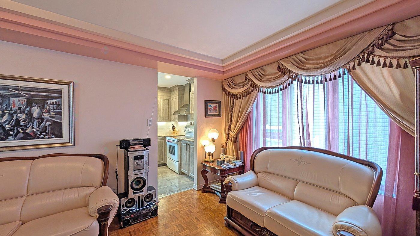 229 Rue Balzac Property Photo 27
