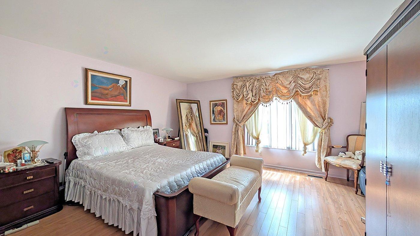 229 Rue Balzac Property Photo 37