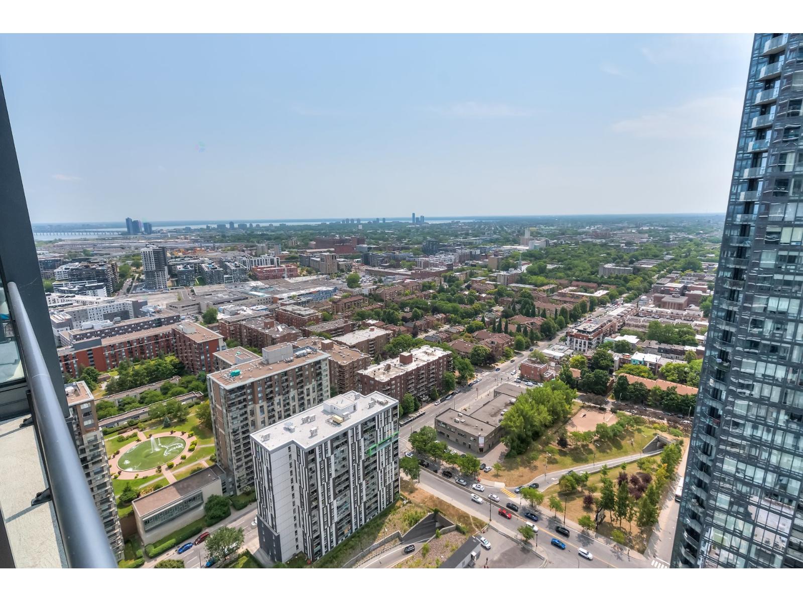 1188 Rue St-antoine O., #3606 Property Photo 14