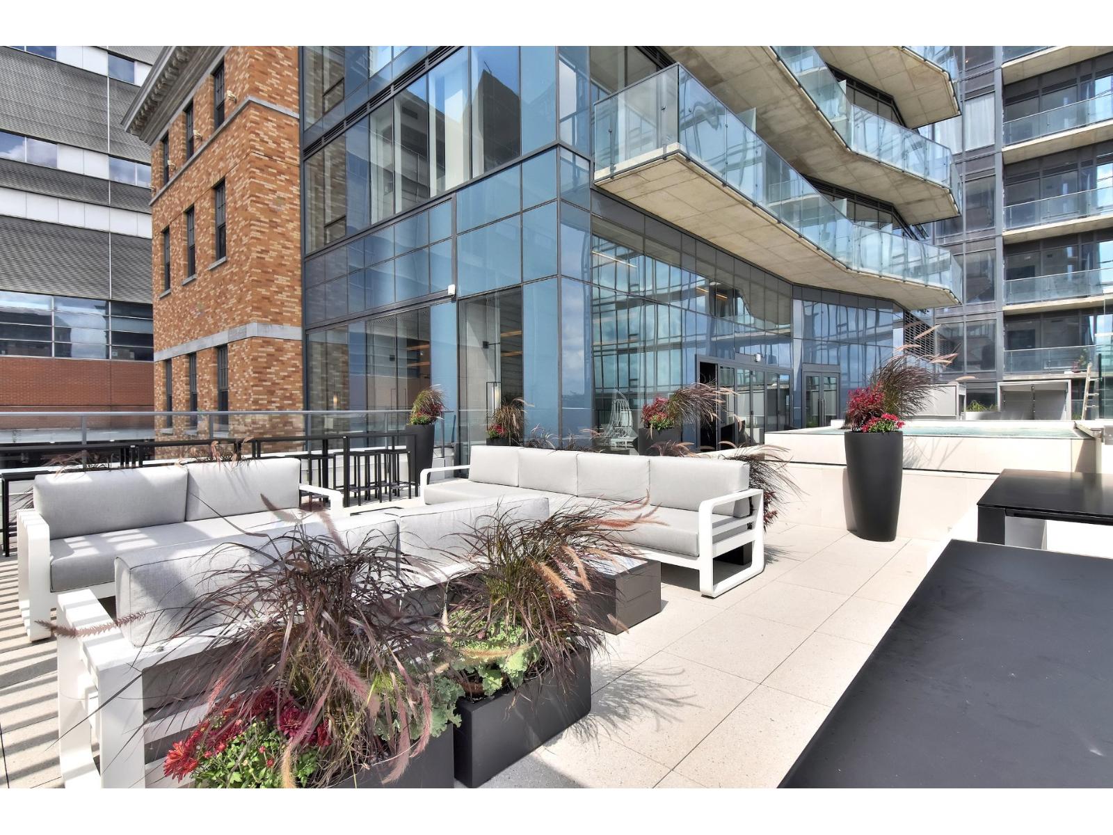 1188 Rue St-antoine O., #3606 Property Photo 17