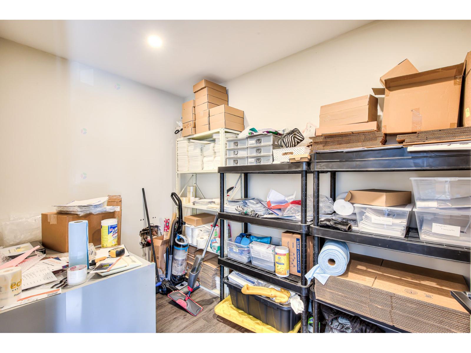 36-38 Rue Canvin Property Photo 11