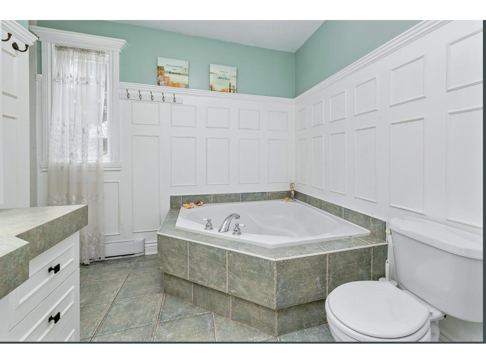 234 Rue Lucerne Property Photo 20