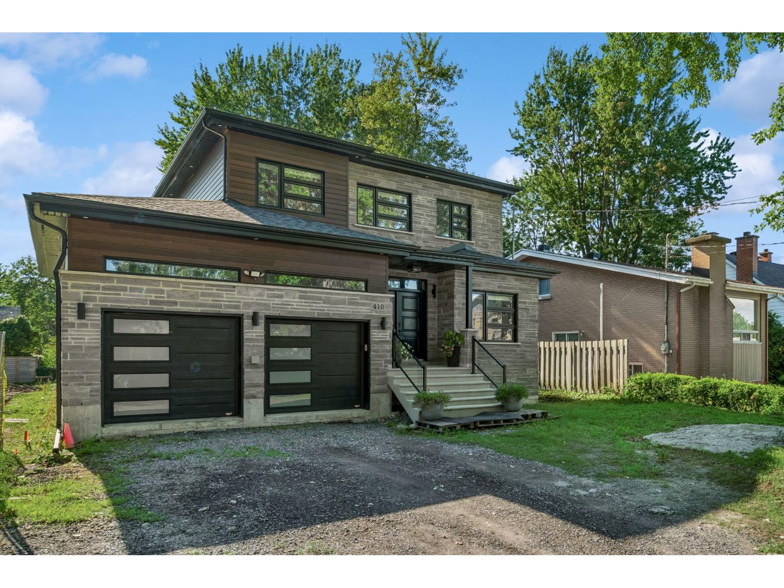 410 Av. Lake Property Image