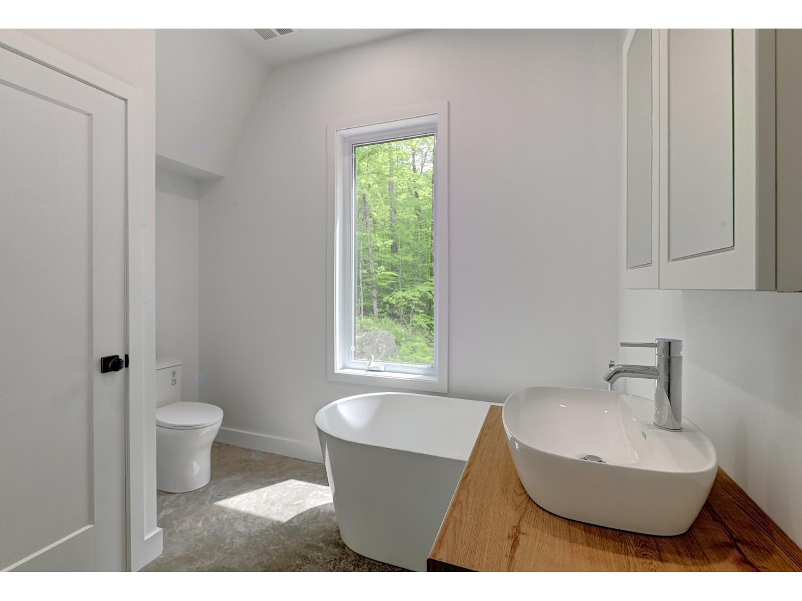 24 Rue Des Pins Property Photo 27
