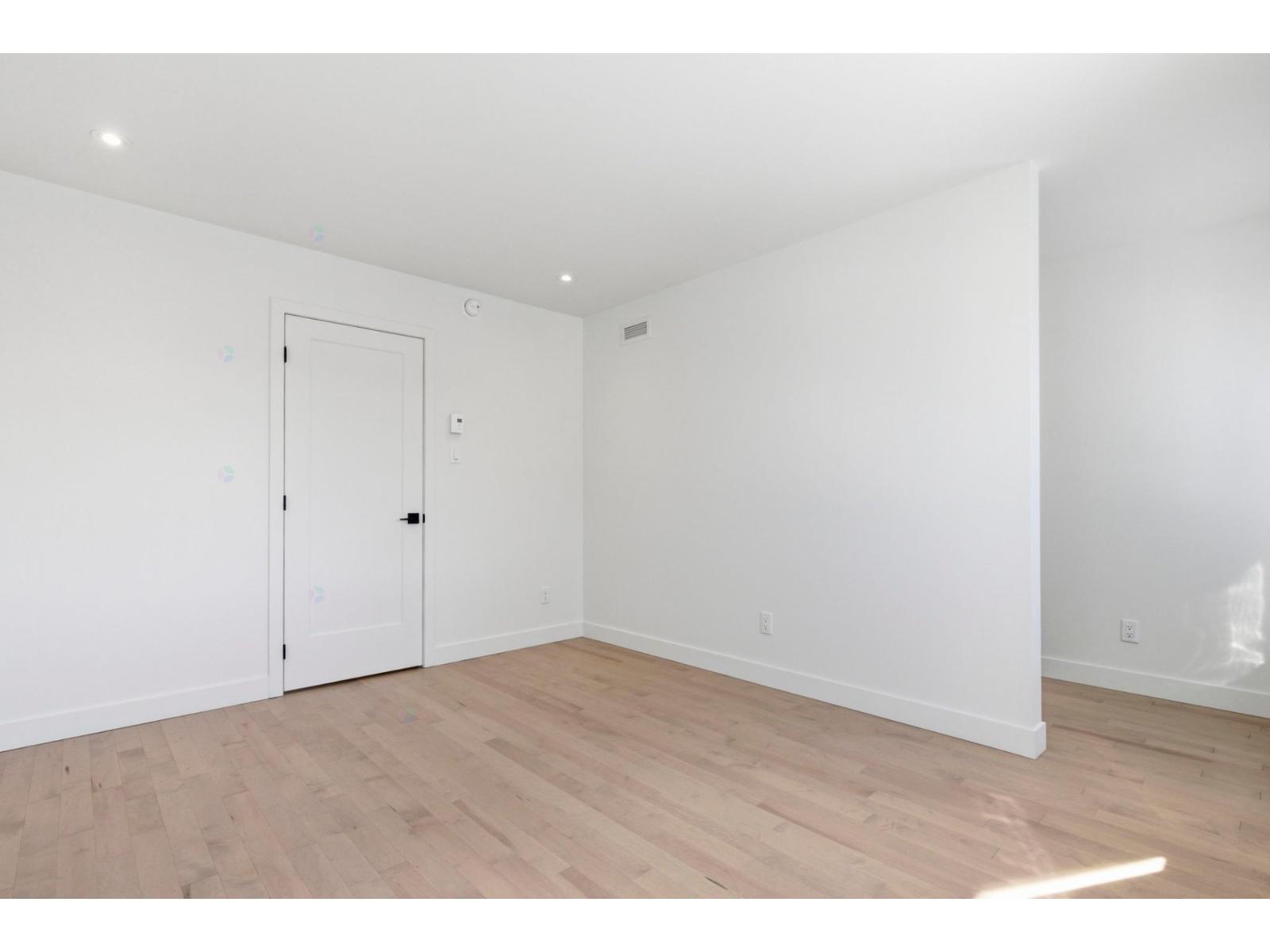 79z Rue D'youville, #a Property Photo 29
