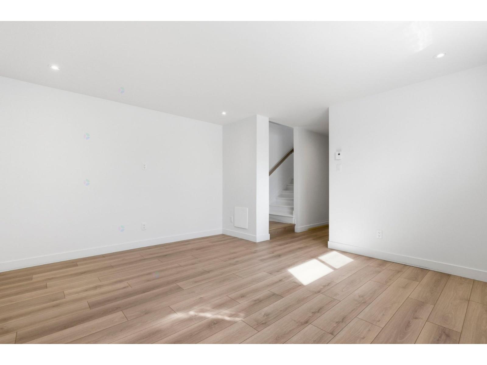 79z Rue D'youville, #a Property Photo 34