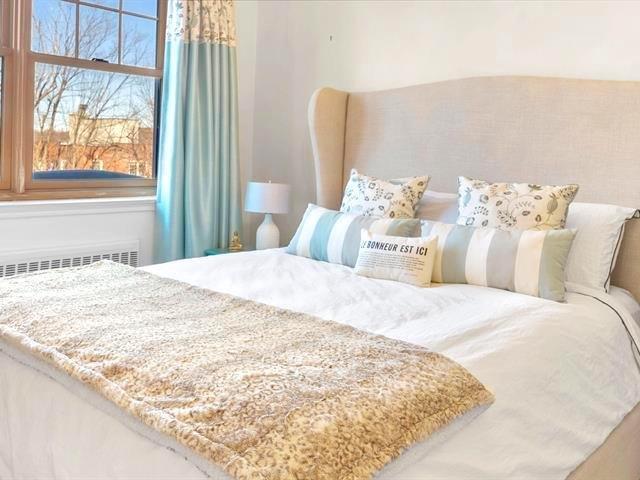 3475 Av. Ridgewood, #407 Property Photo 11