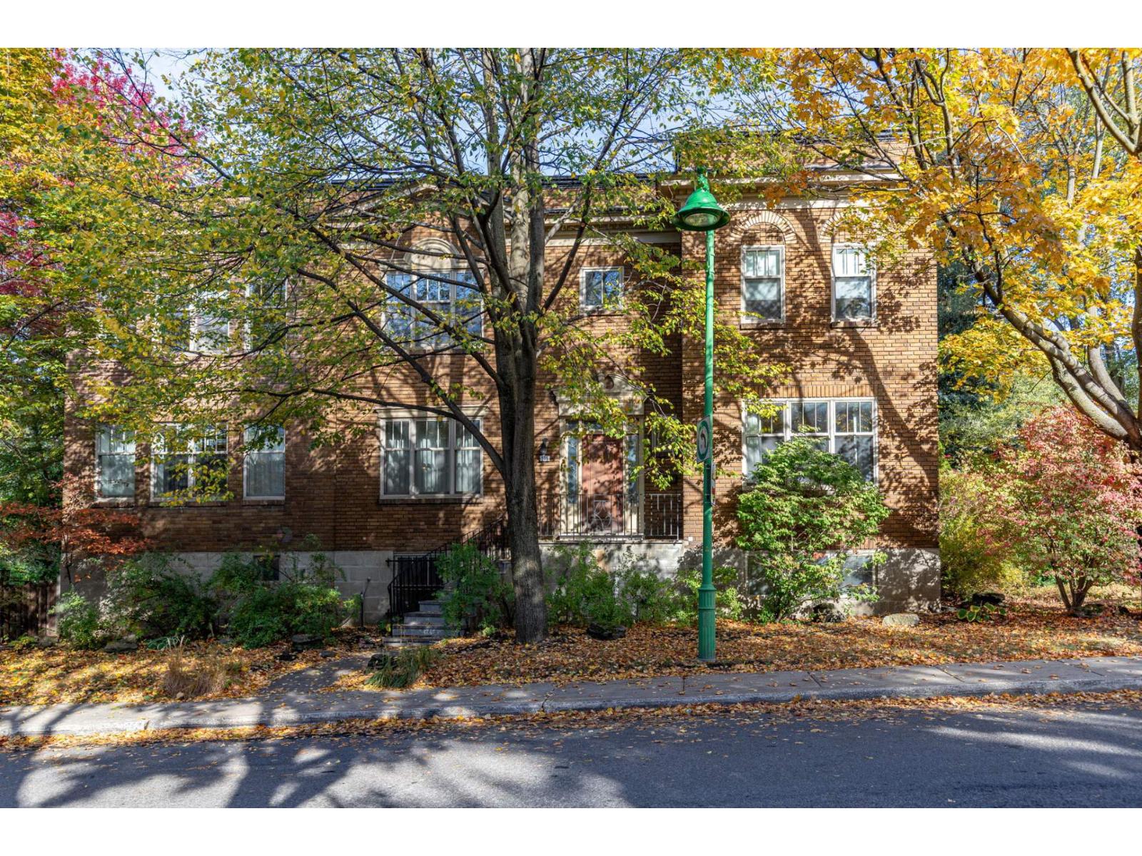 505 Av. Davaar Photo de la propriété 1