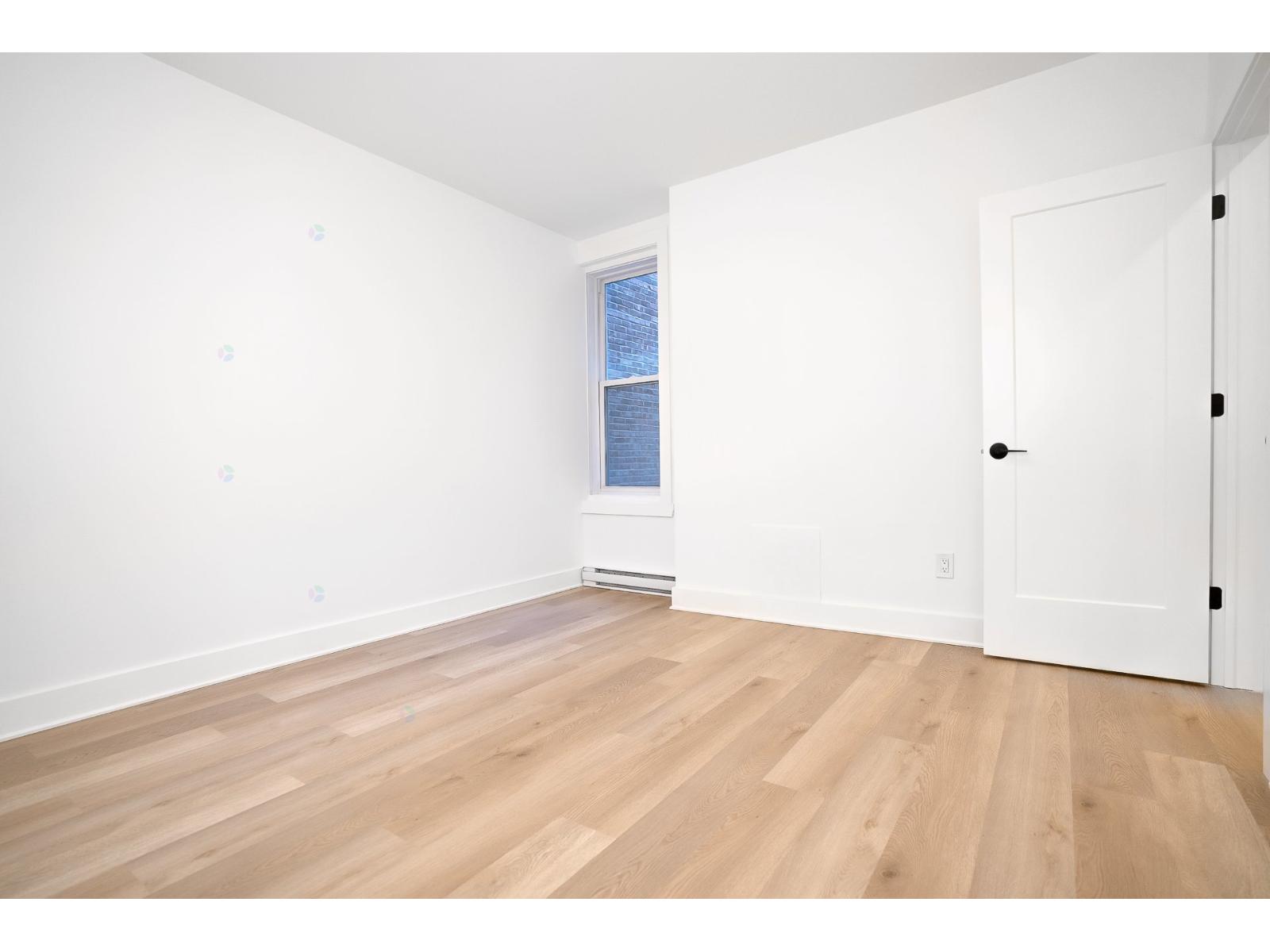 2114 Av. Claremont, #18 Property Photo 19