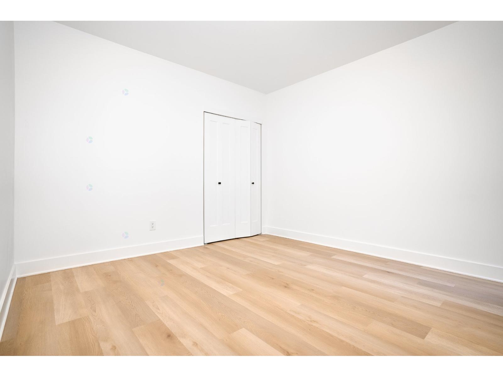 2114 Av. Claremont, #18 Property Photo 20