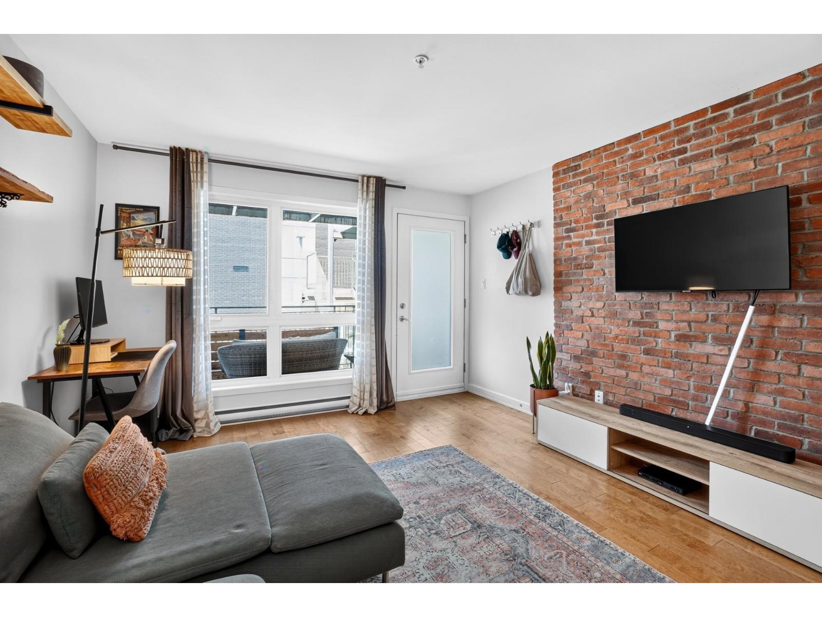534 Rue Nicolet, 202 Property Photo 6