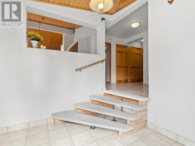 115 Mackintosh Street Property Photo 6