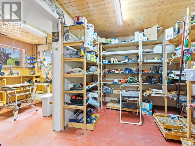 115 Mackintosh Street Property Photo 32