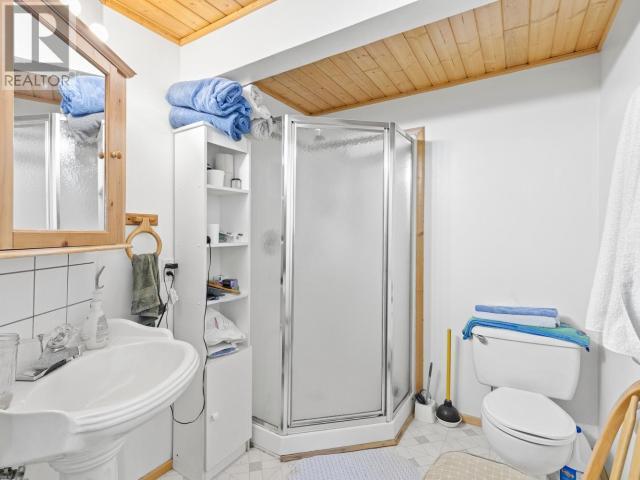 115 Mackintosh Street Property Photo 41